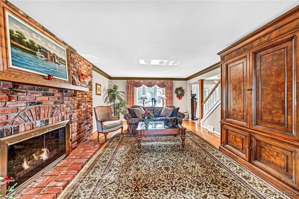 Fireplace, Interior, Living room