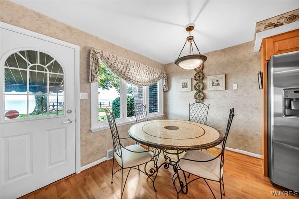 Dining room, Interior, Kitchen, Stainless Steel Appliances, Wood Texture Flooring