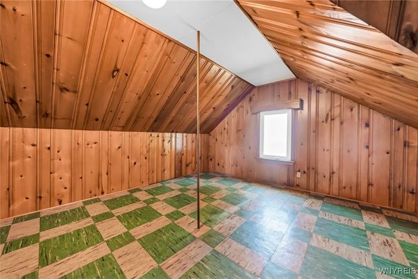 Empty room, Interior, Wooden Ceilings, Wooden Walls
