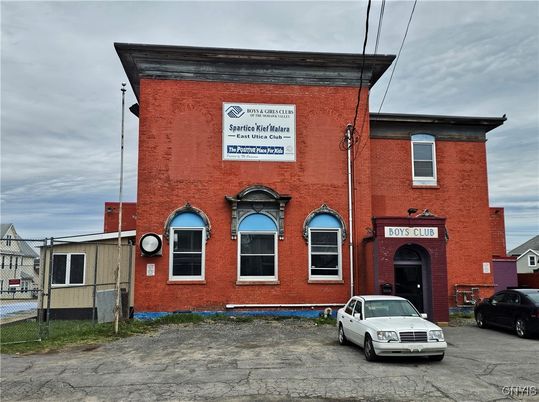 Exterior, Facade, Brick Facade, None