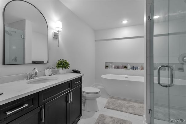 Bathroom, Dual Sink Vanities, Free Standing Baths, Glass Shower, Interior, Recessed Lighting