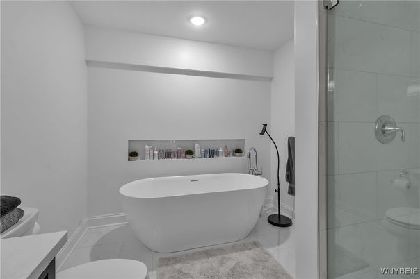 Bathroom, Free Standing Baths, Glass Shower, Interior, Recessed Lighting