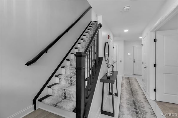 Interior, Recessed Lighting, Wood Texture Flooring