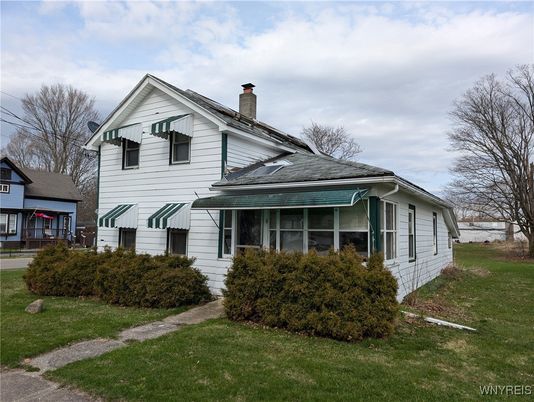Backyard, Exterior, Facade, Farmhouse