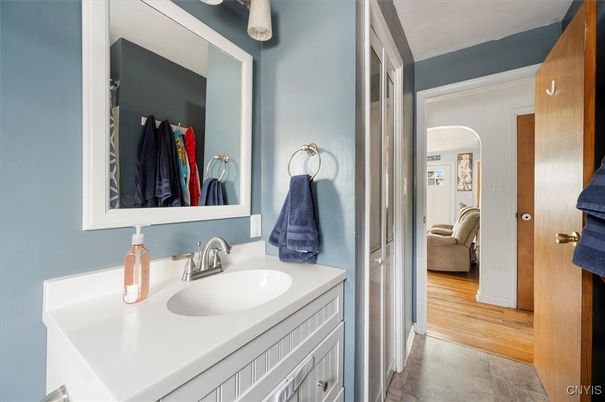 Bathroom, Interior, Wood Texture Flooring