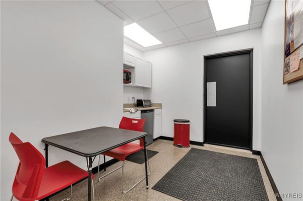 Dining room, Interior, Recessed Lighting