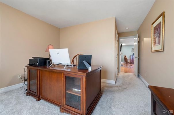 Home Office, Interior