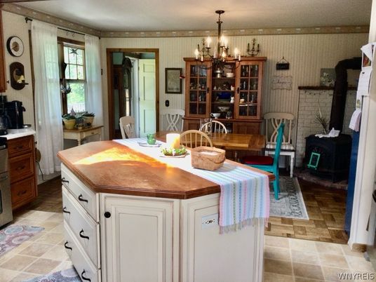 Chandelier, Dining room, Interior, Kitchen