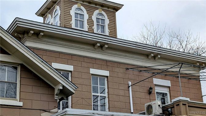 Exterior, Facade, None