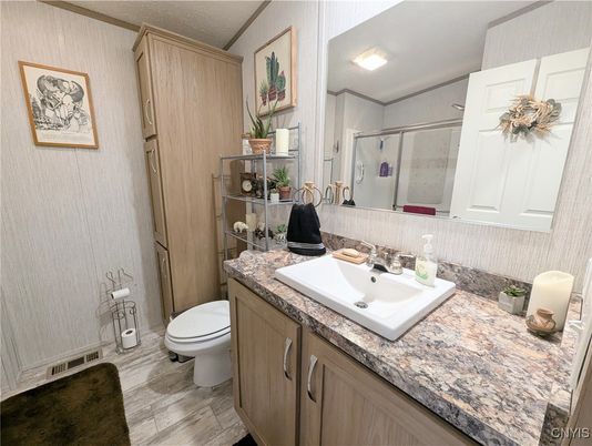 DE Listing image placeholder