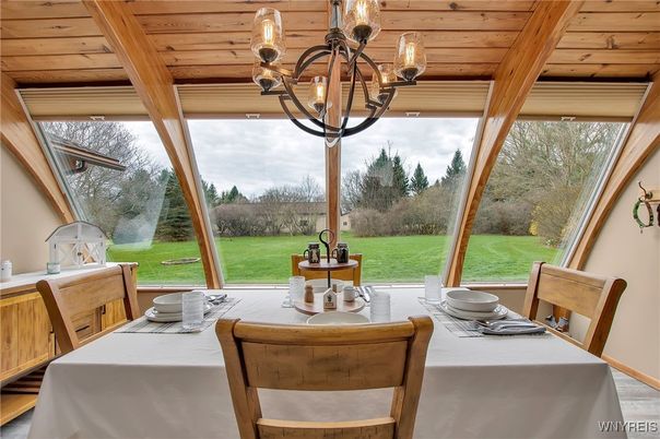 Chandelier, Dining room, Interior, Wooden Beams, Wooden Ceilings
