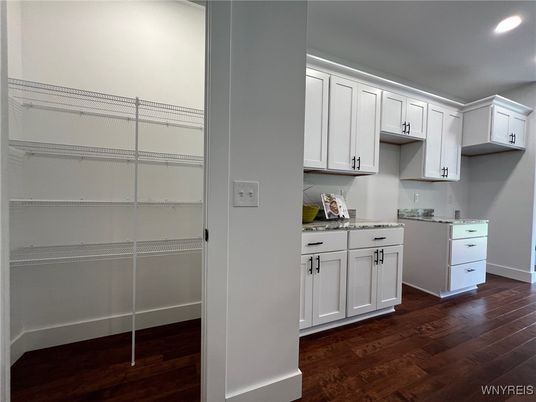 Interior, Recessed Lighting, Wood Texture Flooring