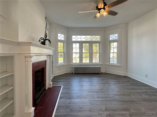 Empty room, Fireplace, Interior, Wood Texture Flooring