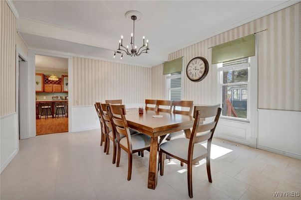 Chandelier, Dining room, Interior, Pendant Lights