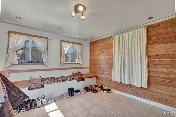 Interior, Recessed Lighting, Wooden Walls