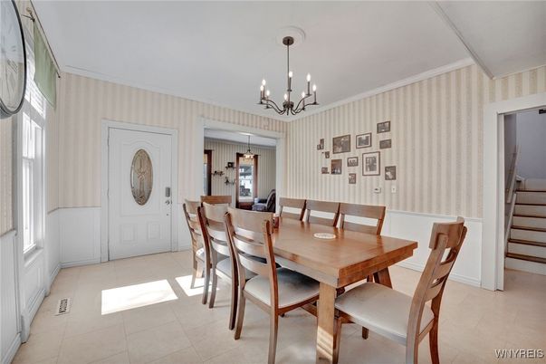 Chandelier, Dining room, Interior
