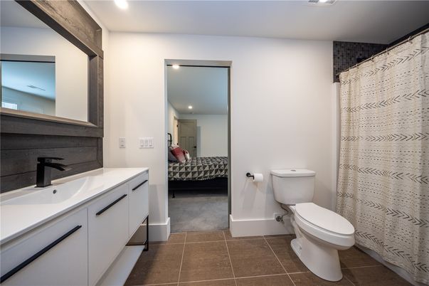 Bathroom, Bedroom, Interior, Recessed Lighting