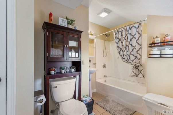 Bathroom, Interior