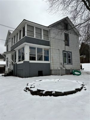 Exterior, Facade, American Craftsman
