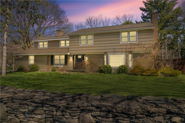 Exterior, Facade, Raised Ranch