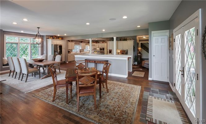 Dining room, Interior, Kitchen, Pendant Lights, Recessed Lighting, Wood Texture Flooring