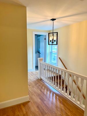 Interior, Pendant Lights, Wood Texture Flooring
