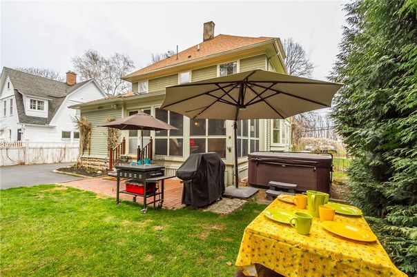 Backyard, Exterior, Hot Tub