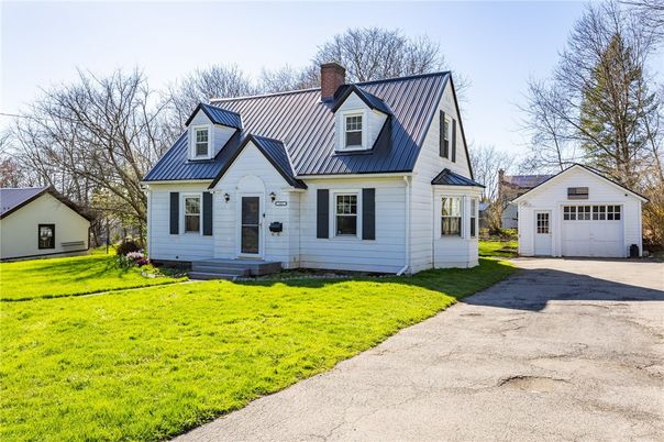 Detached Garage, Exterior, Facade, Cape Cod