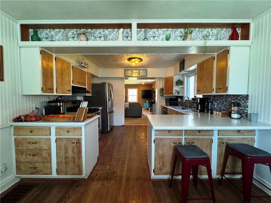 Interior, Kitchen, Wood Texture Flooring