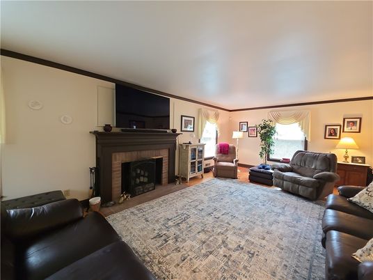 Fireplace, Interior, Living room
