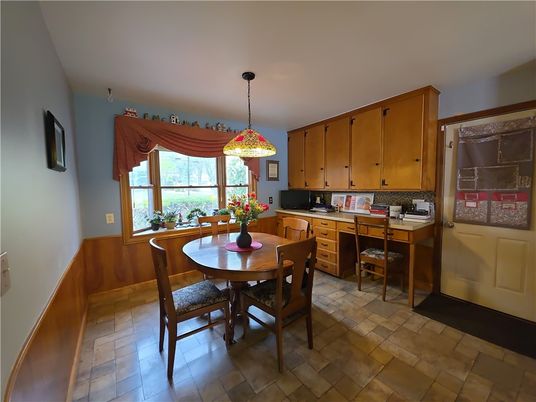 Dining room, Interior, Pendant Lights