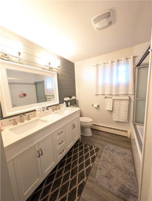 Bathroom, Dual Sink Vanities, Interior, Wood Texture Flooring