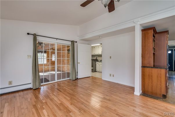 Empty room, Interior, Kitchen, Wood Texture Flooring