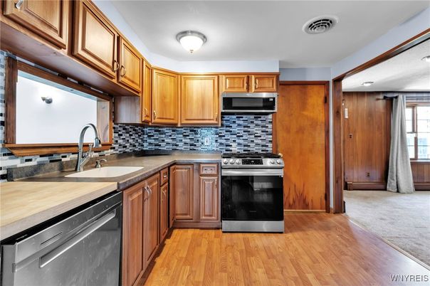 Interior, Kitchen, Stainless Steel Appliances, Wood Texture Flooring
