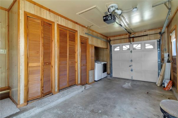 Garage, Interior, Washer, Wooden Walls