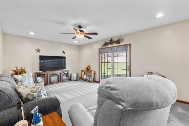 Bedroom, Interior, Living room, Recessed Lighting