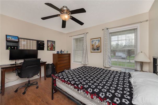 Bedroom, Home Office, Interior, Wood Texture Flooring