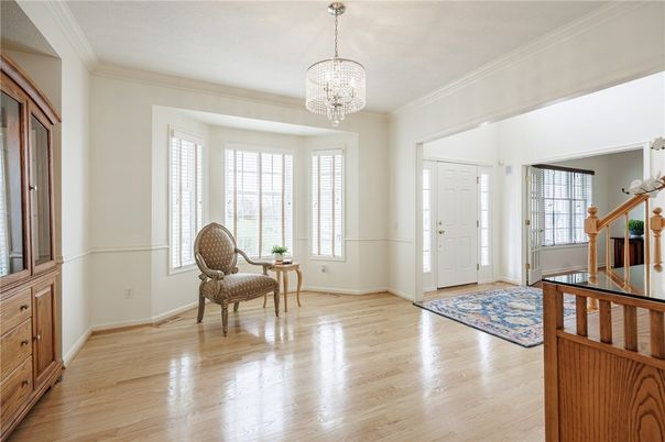 Chandelier, Interior, Wood Texture Flooring