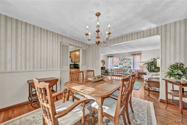 Chandelier, Dining room, Interior, Living room, Wood Texture Flooring
