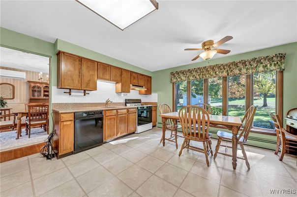 Dining room, Interior, Kitchen