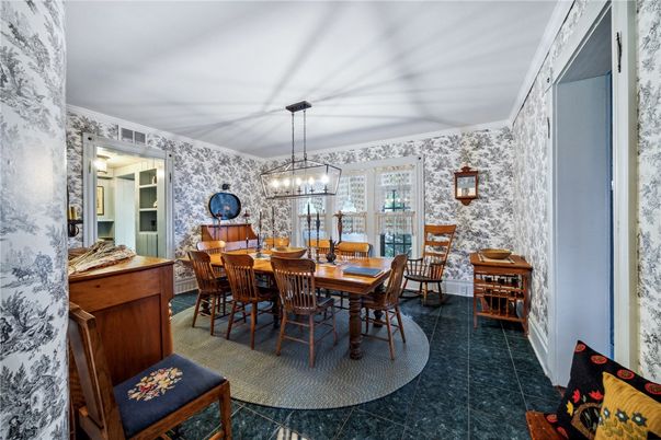 Dining room, Interior, Pendant Lights