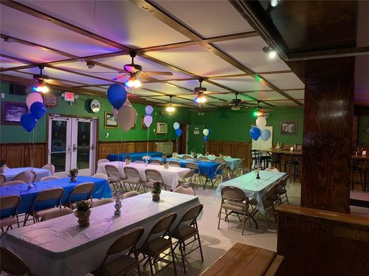 Dining room, Interior