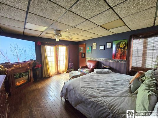 Bedroom, Fireplace, Interior, Wood Texture Flooring
