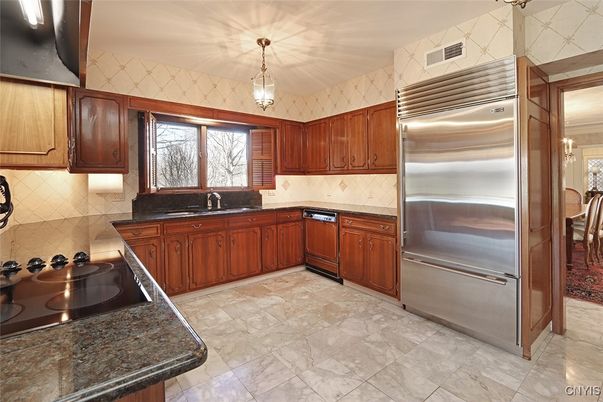 Interior, Kitchen, Pendant Lights, Stainless Steel Appliances