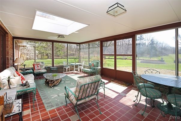 Dining room, Interior, Sun Room