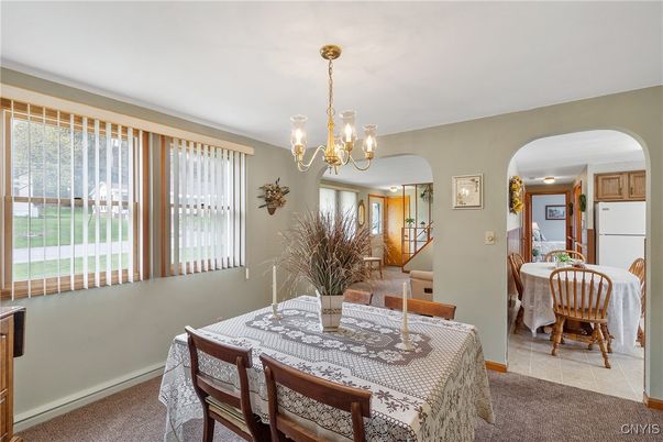 Chandelier, Dining room, Interior