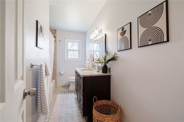 Bathroom, Interior