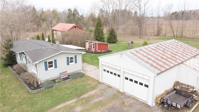Backyard, Detached Garage, Exterior