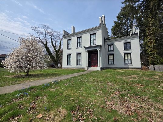 Backyard, Exterior, Facade, Georgian