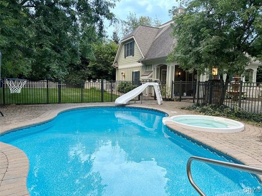 Exterior, Playground, Pool
